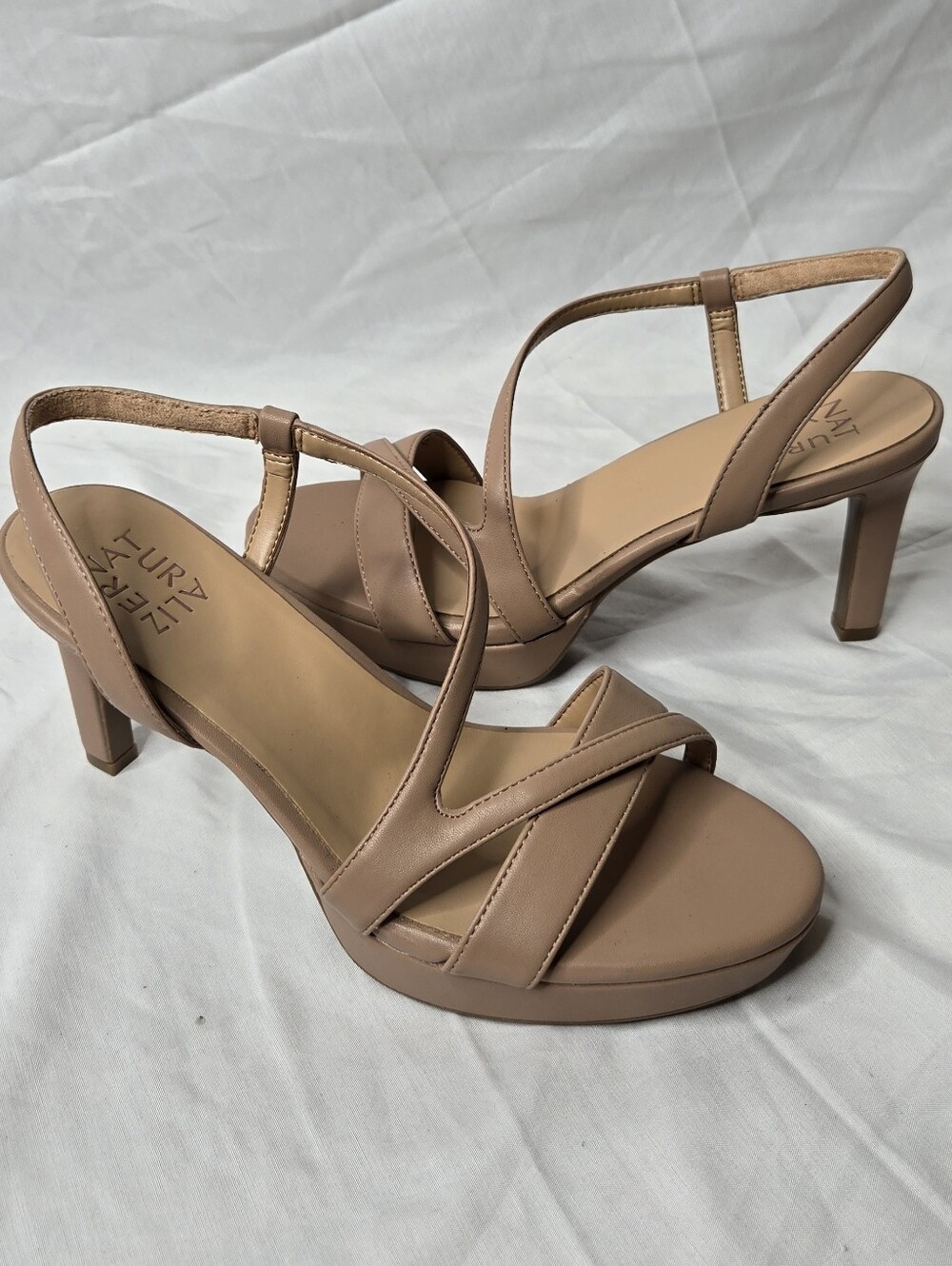 Naturalizer Abby Women’s 7.5W Taupe Nude Strappy Platform Slingback Heels NEW